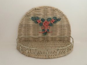 Bathroom Wicker Basket Shelf With Rose Design